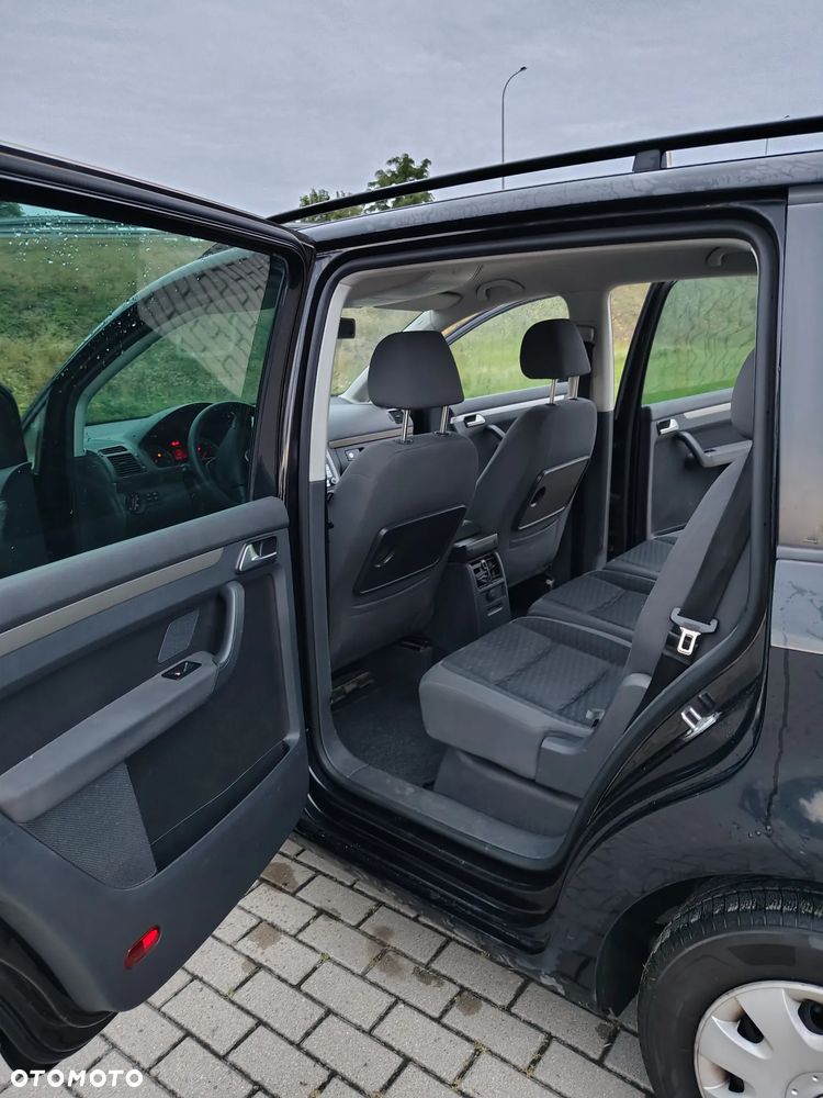 Volkswagen Touran 1.6 Trendline - 10