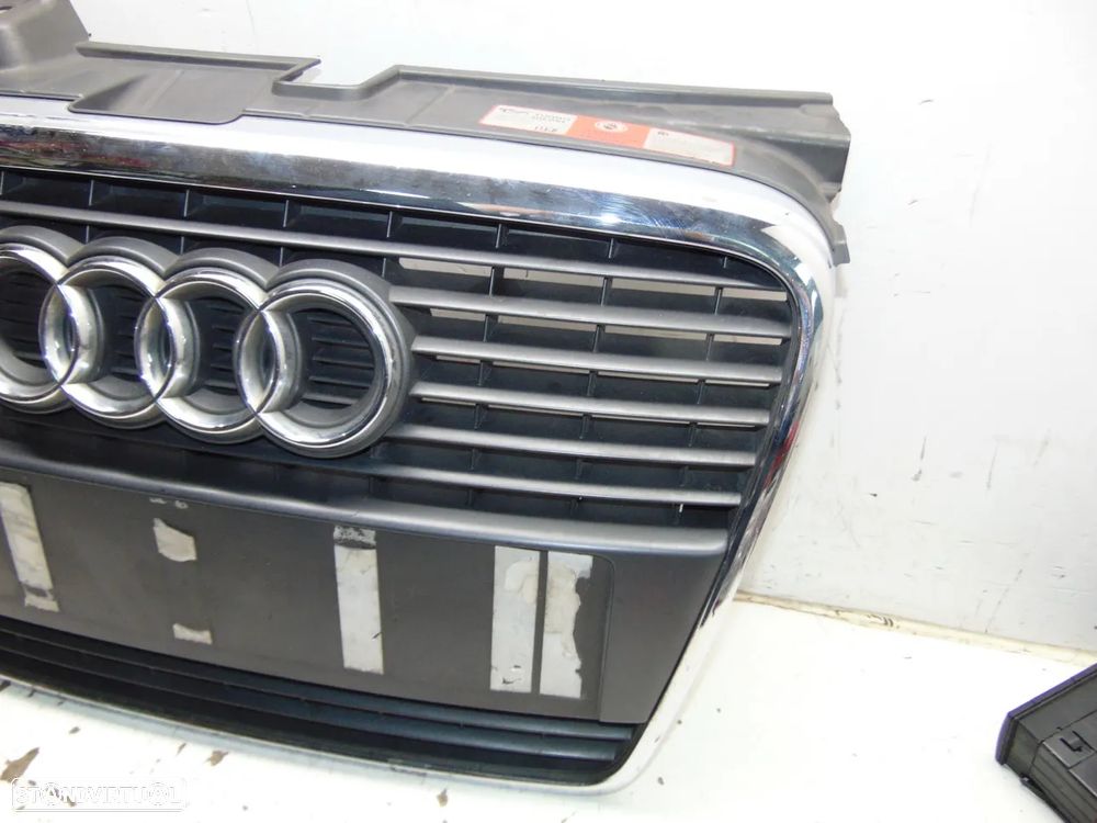 Audi A4 grelha - 3