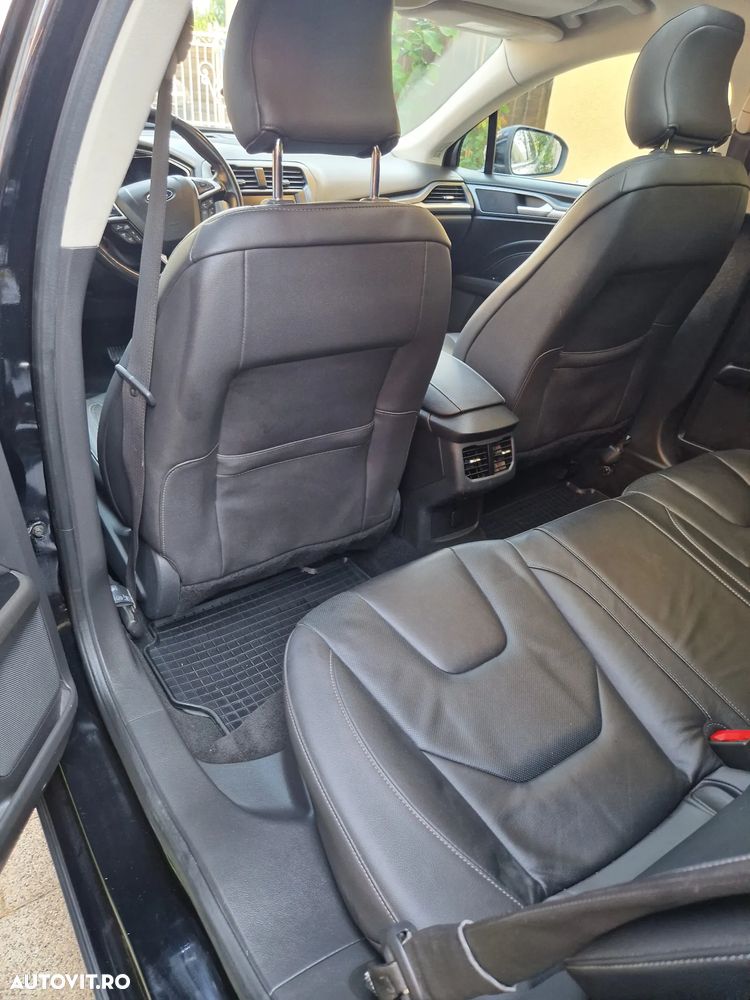 Ford Mondeo 2.0 TDCi Powershift - 18