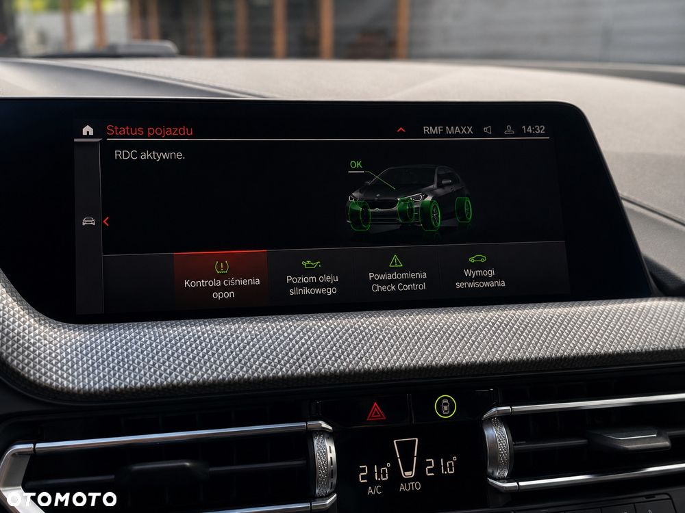 BMW Seria 1 118i Sport Line - 15
