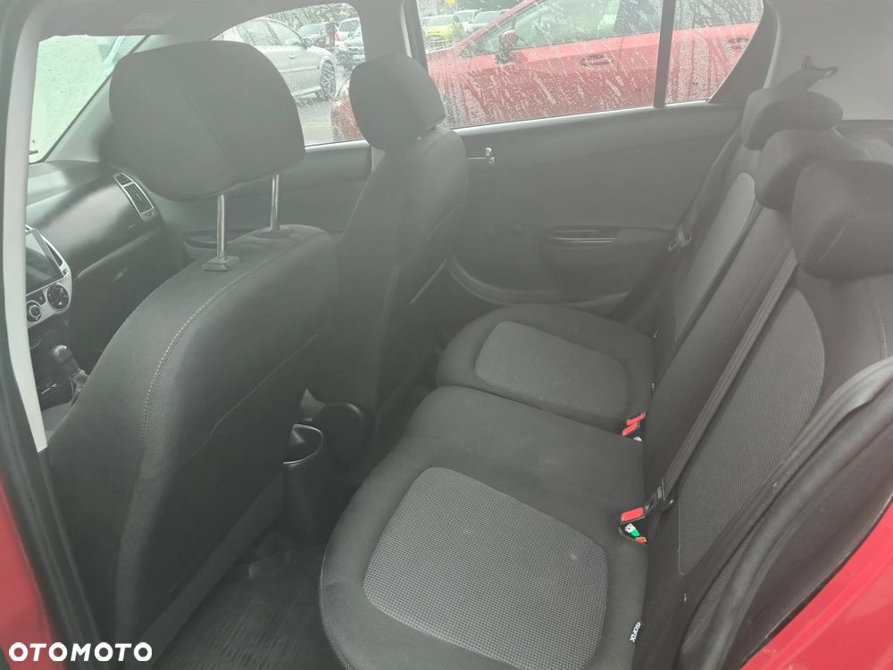 Hyundai i20 1.25 Classic - 8