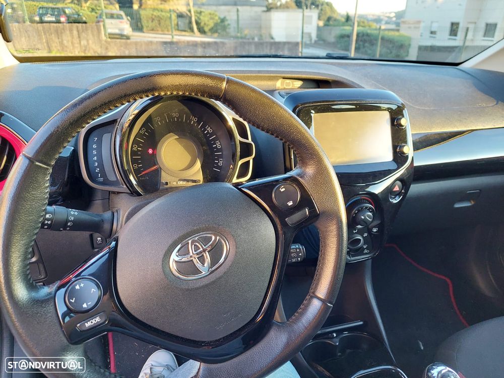 Toyota Aygo 1.0 X-Cite - 7