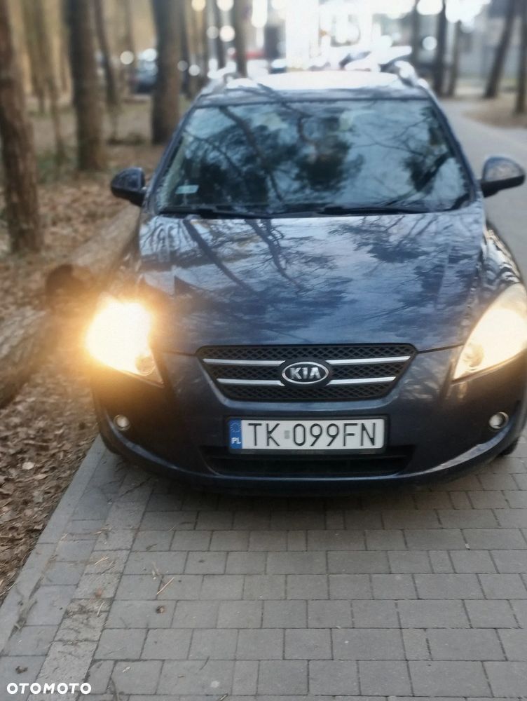 Kia Ceed 1.6 Comfort + - 1