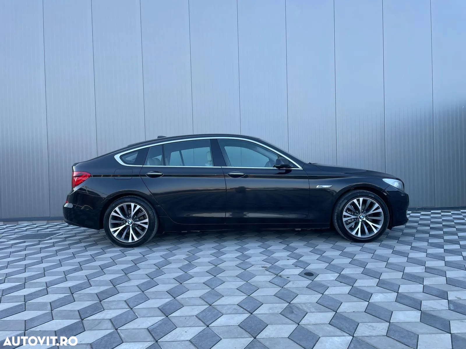 BMW Seria 5 520d Gran Turismo Aut. Luxury Line - 10