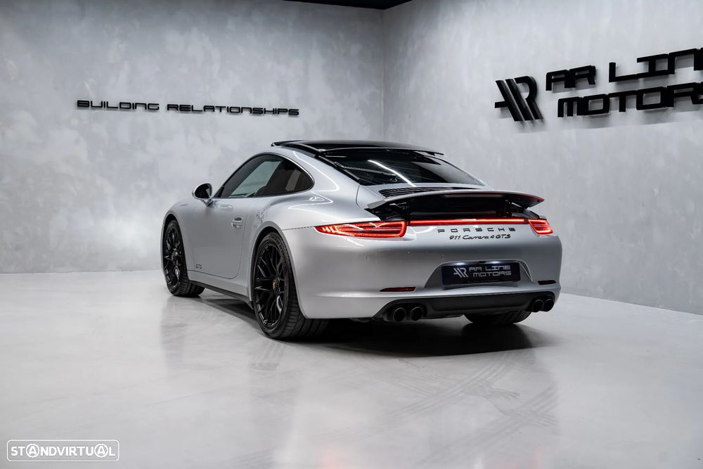 Porsche 911 (991) Carrera 4 GTS PDK - 12