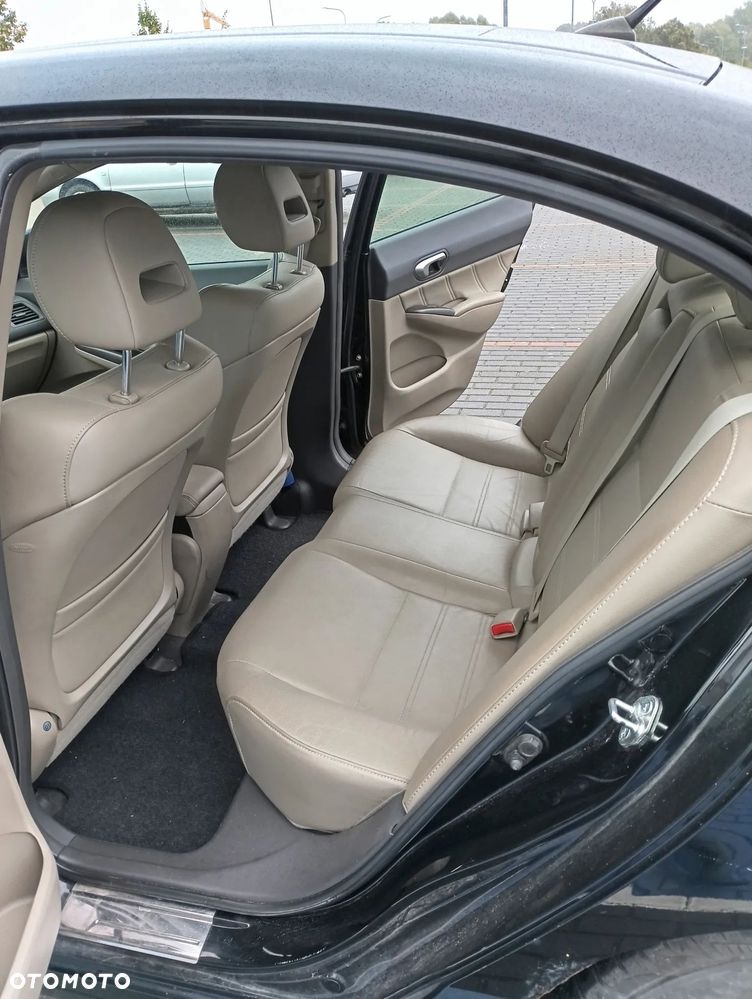 Honda Civic - 11