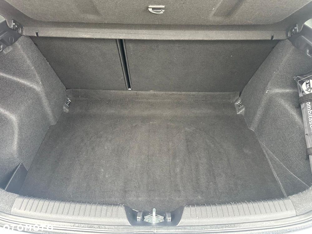 Kia Ceed 1.6 GDI ISG Vision - 18