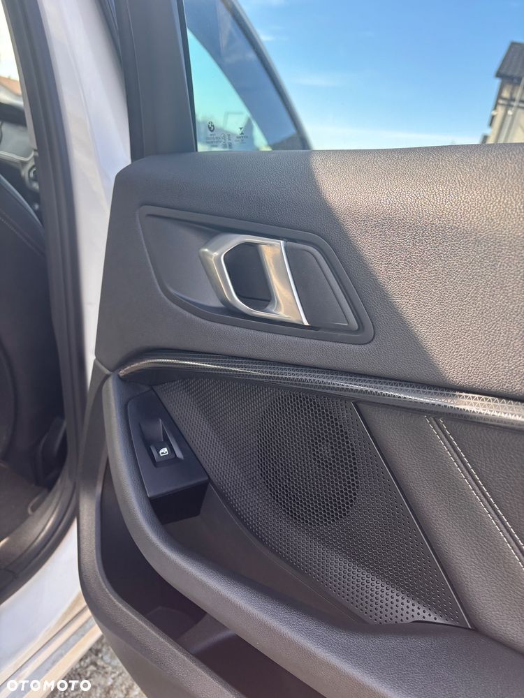 BMW Seria 1 118i - 11