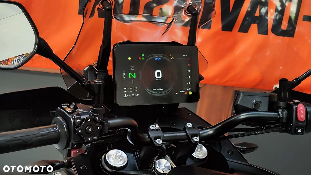 CFMoto 800MT Explore - 29