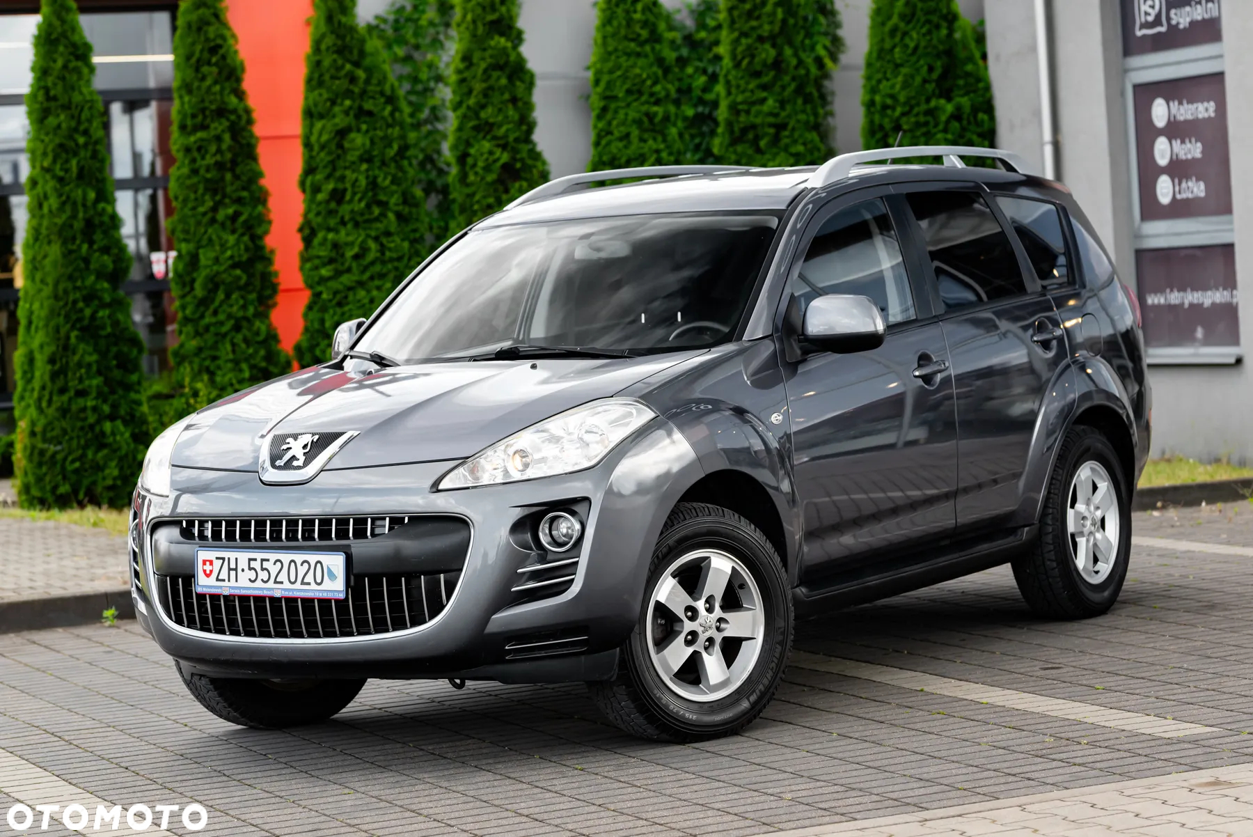 Peugeot 4007 7-Sitzer Sport - 6