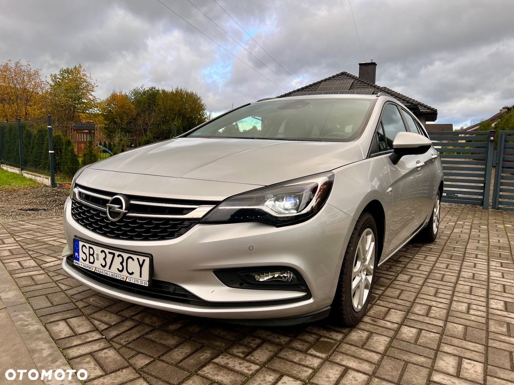 Opel Astra IV 1.6 CDTI Enjoy - 1