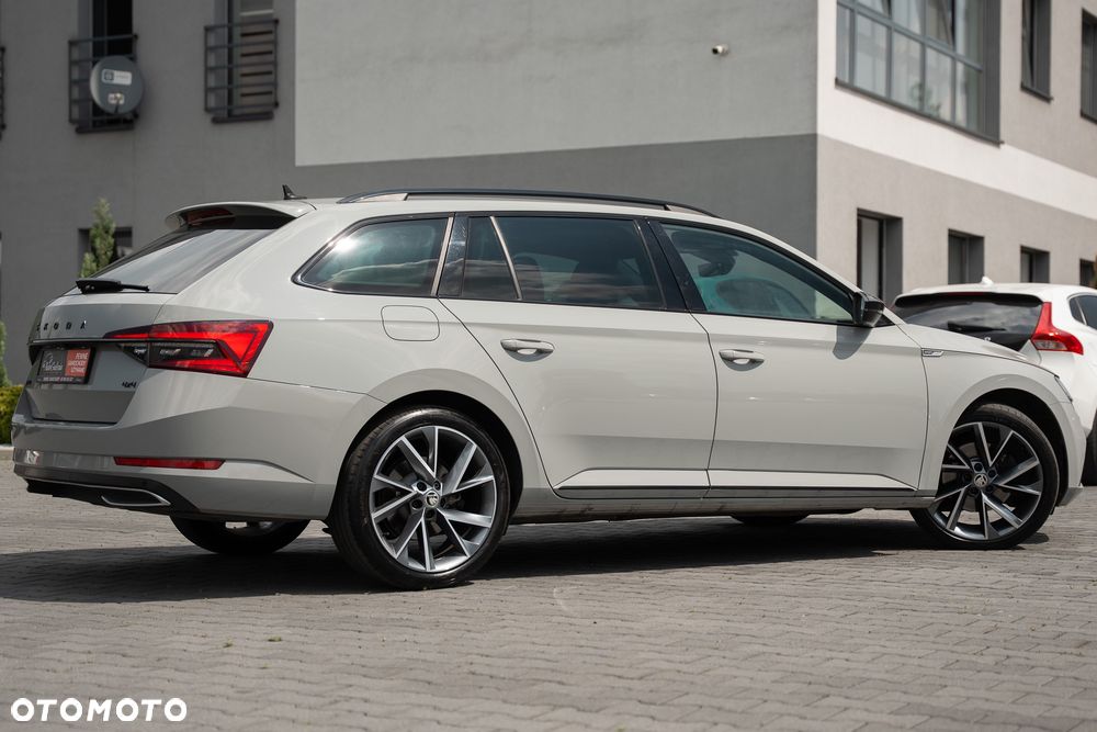 Skoda Superb 2.0 TDI 4x4 DSG Sportline - 13