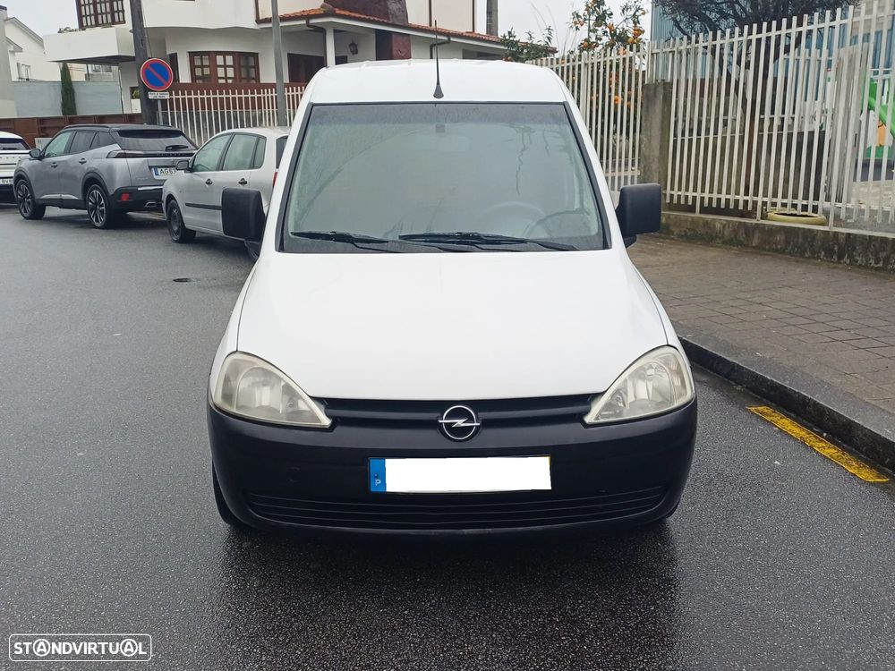 Opel COMBO 1.3 CDTI 75 CV - AR CONDICIONADO - 10