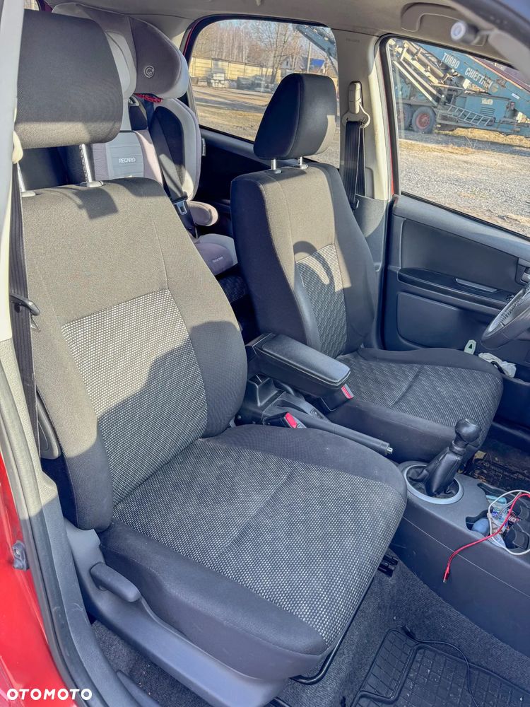 Suzuki SX4 1.6 GS / Premium - 26