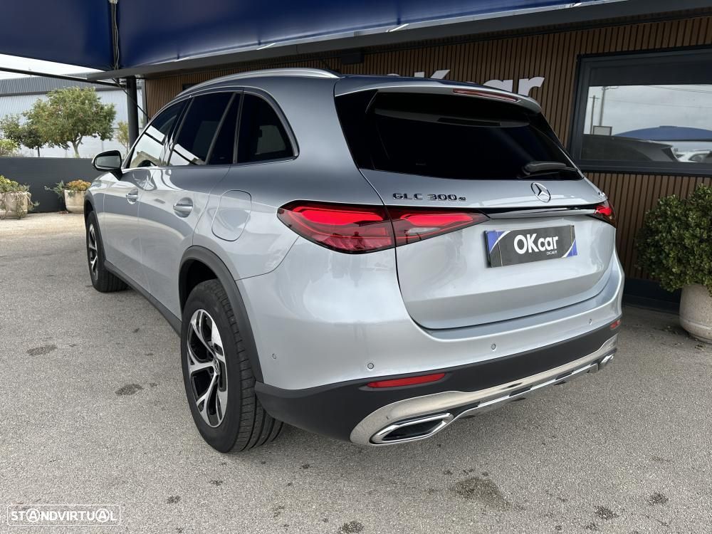 Mercedes-Benz GLC 300 e 4Matic 9G-TRONIC Avantgarde Advanced - 3
