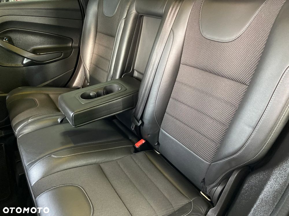 Ford Kuga 1.5 EcoBoost 4x4 Titanium - 33