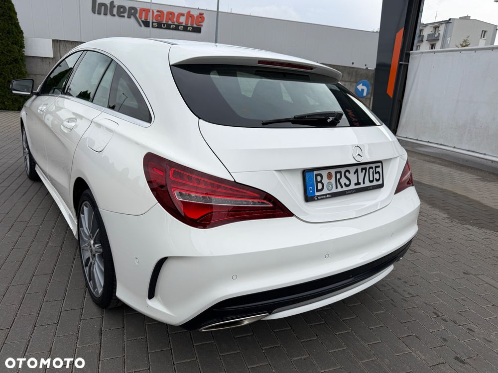 Mercedes-Benz CLA Shooting Brake 180 7G-DCT AMG Line - 10