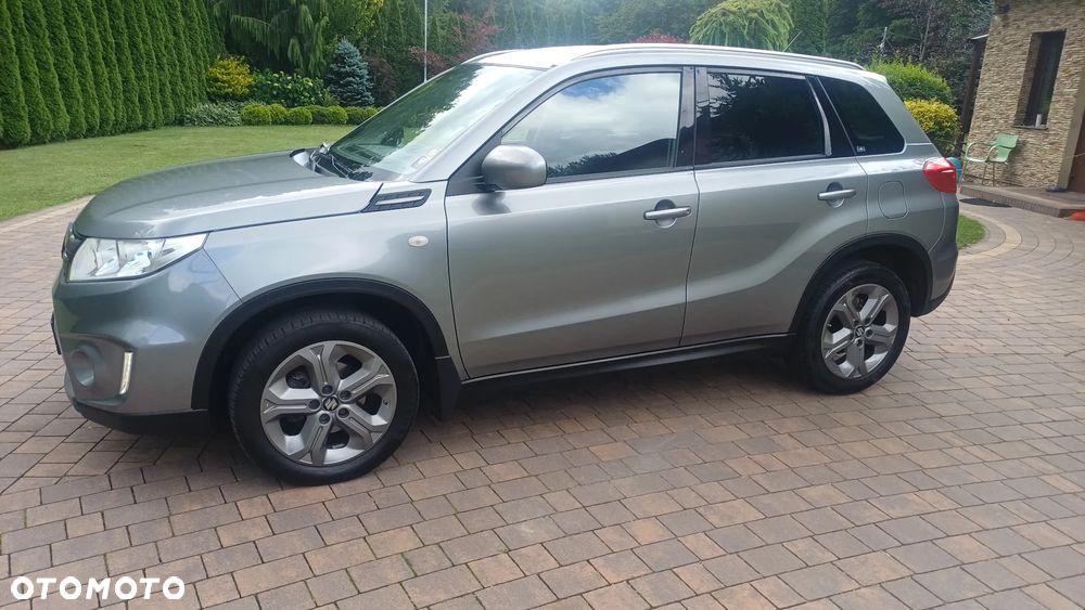 Suzuki Vitara 1.6 Comfort 2WD - 11