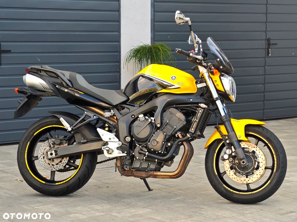 Yamaha FZ6 - 35