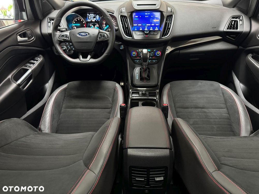 Ford Kuga 1.5 EcoBoost 4x4 ST-Line - 26