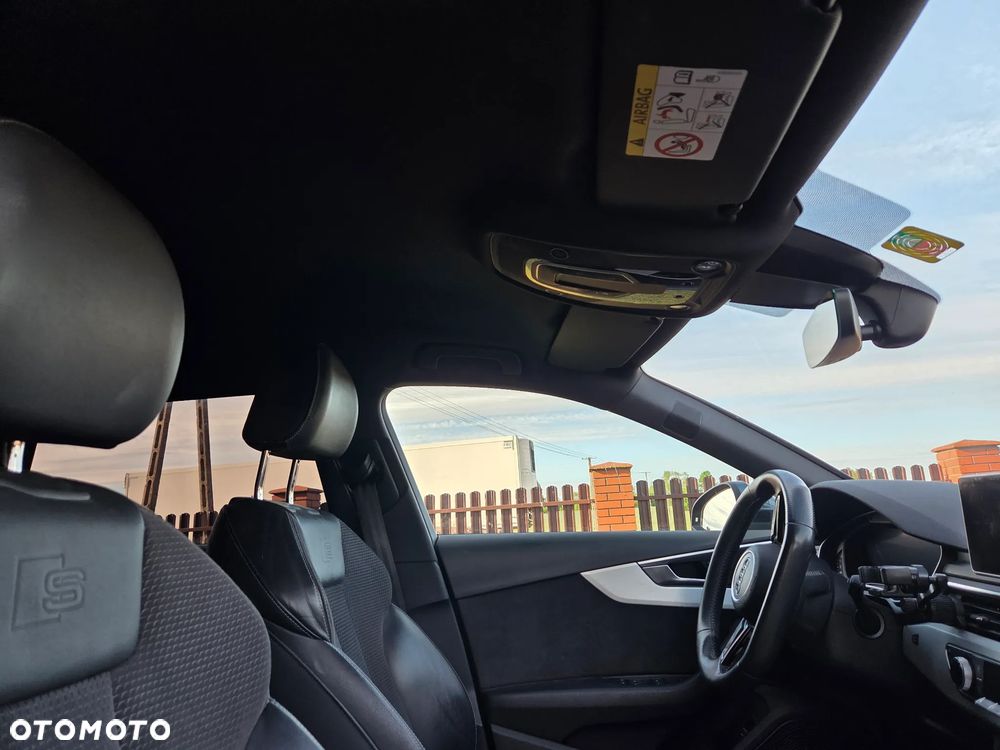 Audi A4 Avant 2.0 TFSI quattro S tronic design - 16