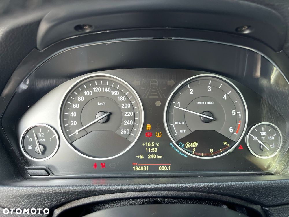 BMW Seria 3 318d xDrive M Sport - 22