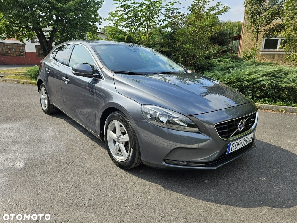 Volvo V40 D2 Momentum - 6