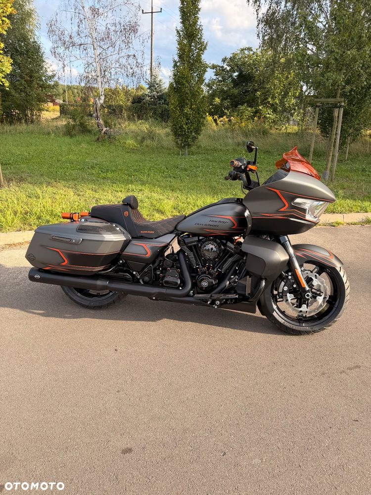 Harley-Davidson Touring Road Glide