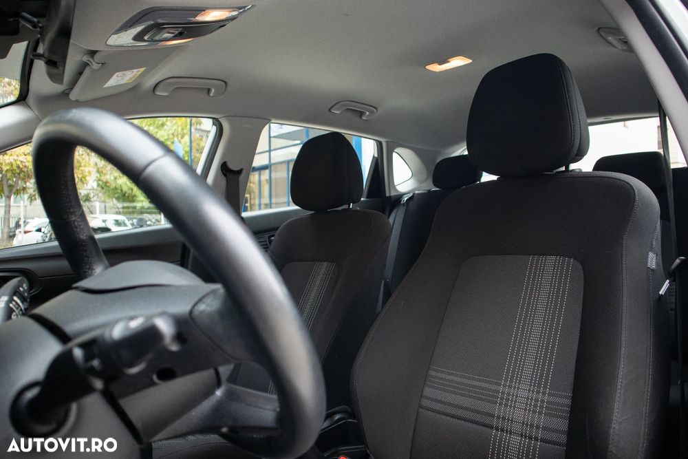 Hyundai i20 - 8