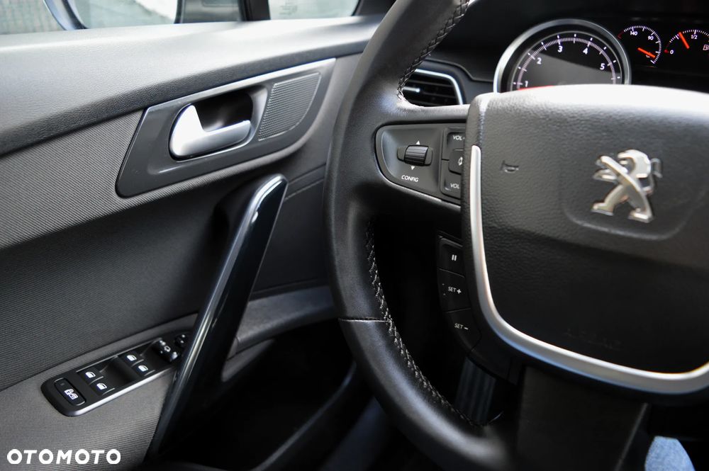 Peugeot 508 1.6 e-THP Allure S&S - 21