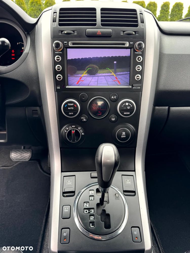 Suzuki Grand Vitara - 8