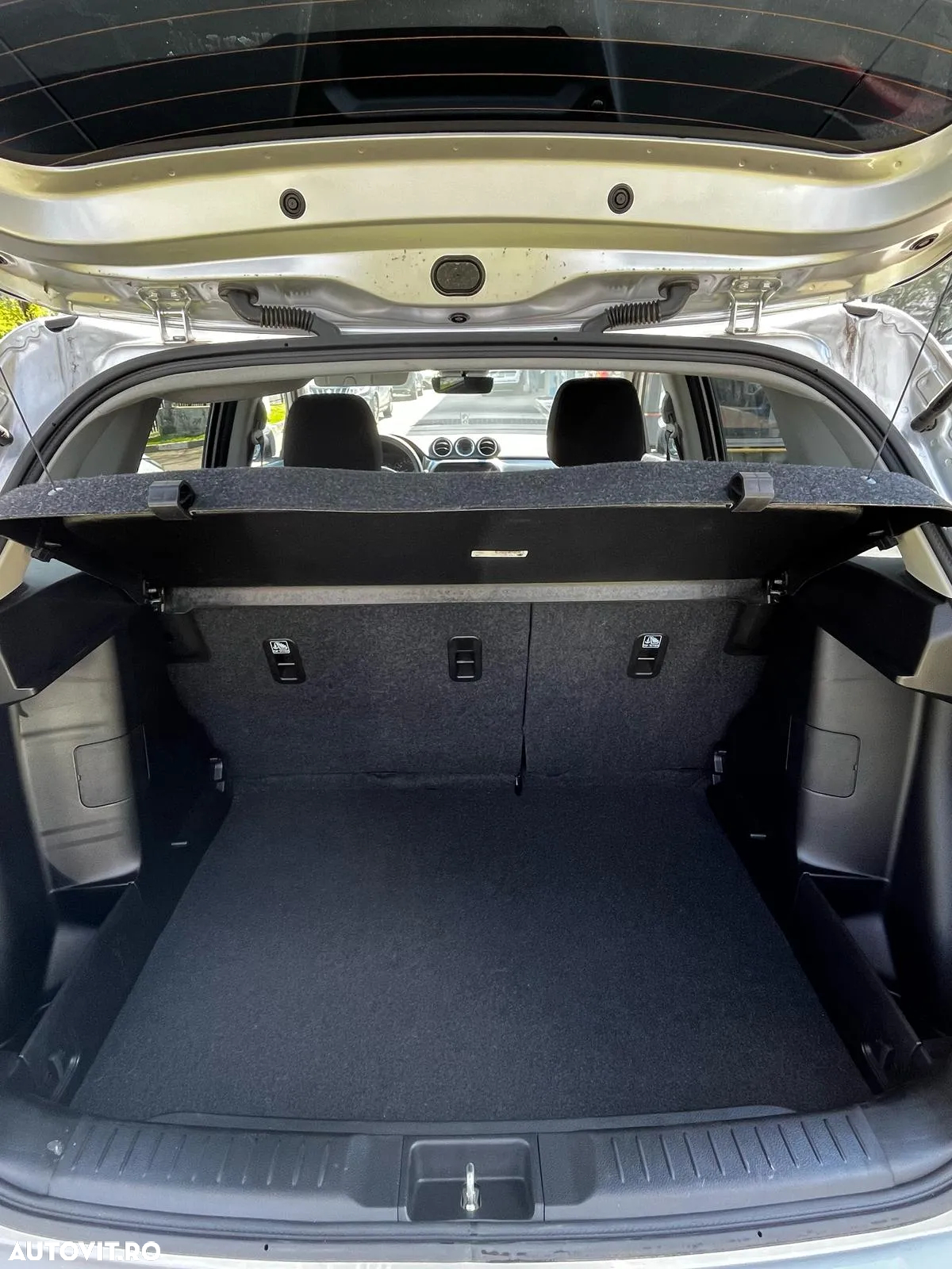 Suzuki Vitara 1.4 Boosterjet MHEV Passion - 13