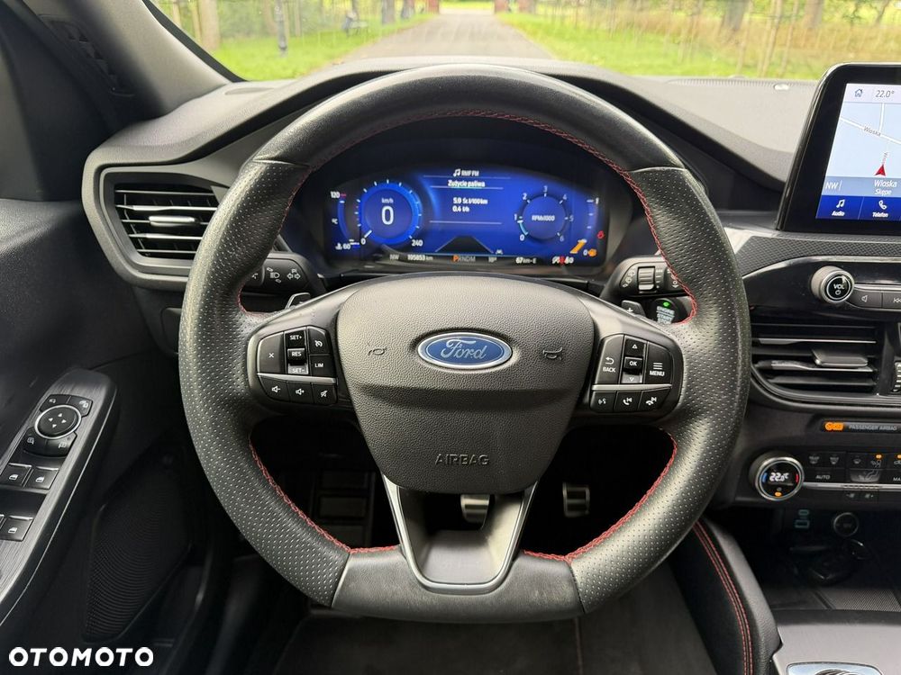 Ford Kuga - 38