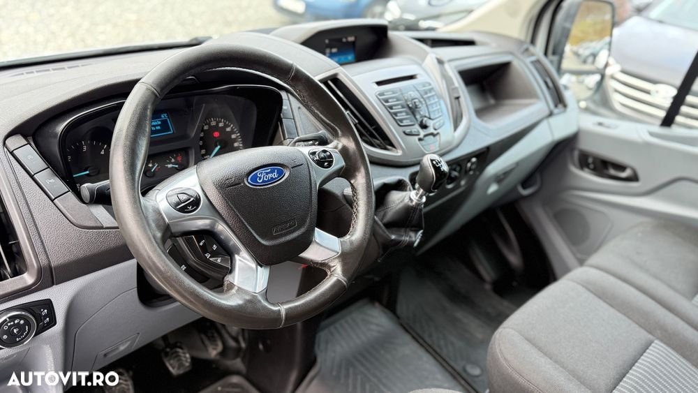 Ford Transit - 28