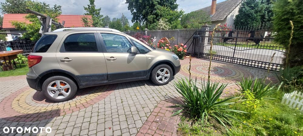 Fiat Sedici - 4