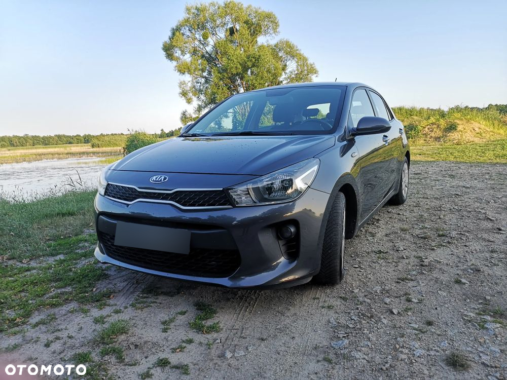 Kia Rio - 15