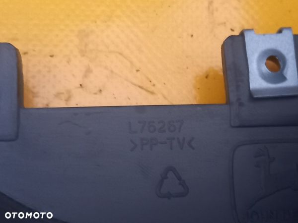 Osłona nawiewów kolumny kierowniczej John Deere 6620 - 7
