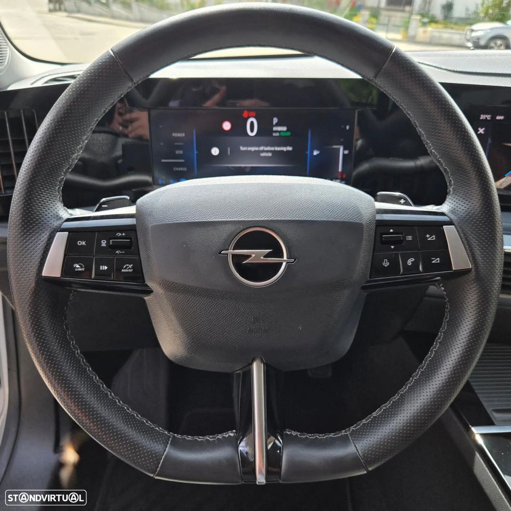 Opel Astra Business Elegance - 11