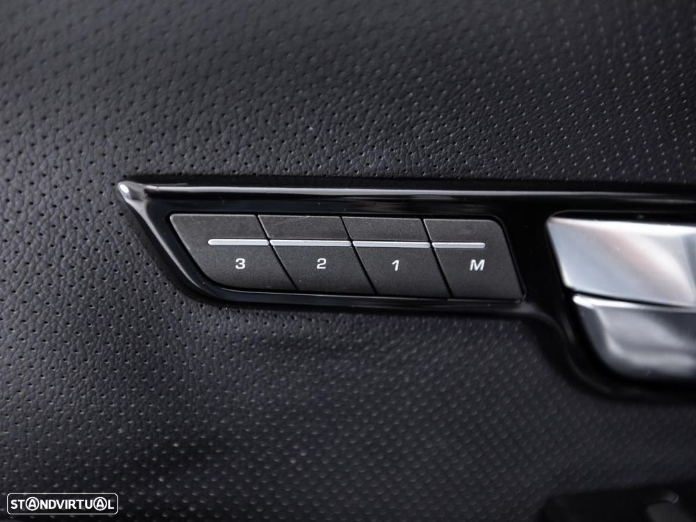 Land Rover Range Rover Evoque - 15