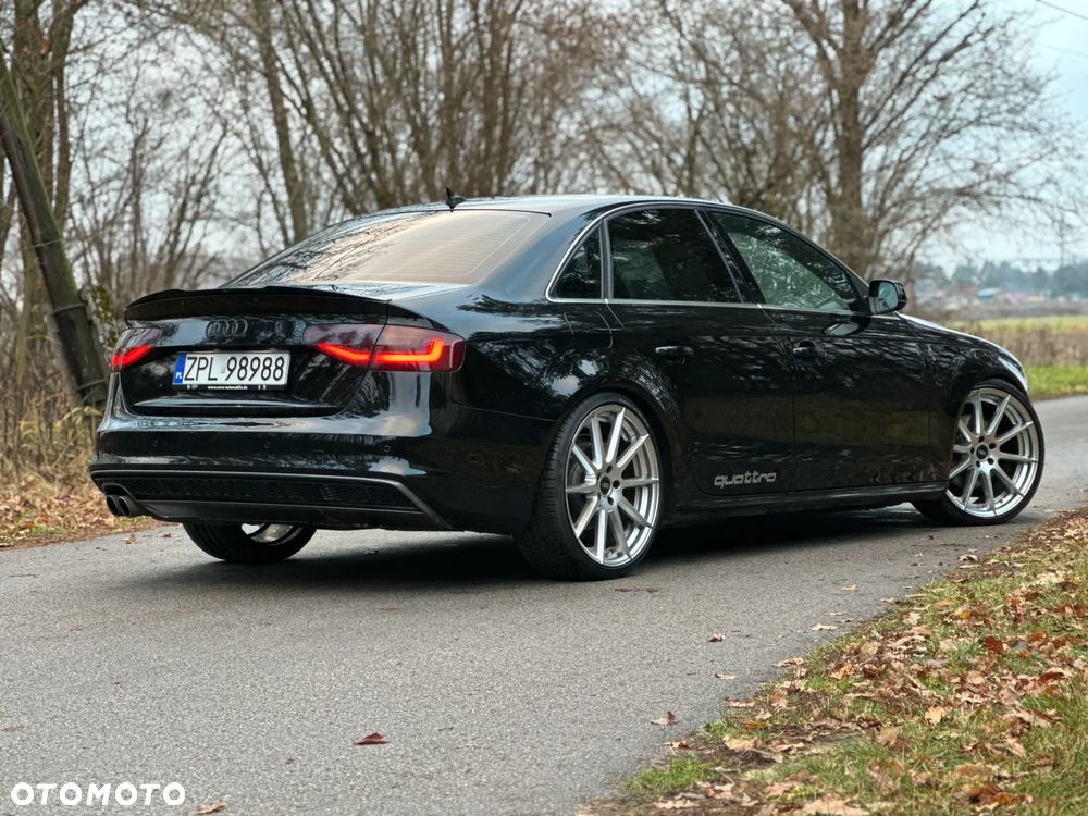 Audi A4 Limousine - 22