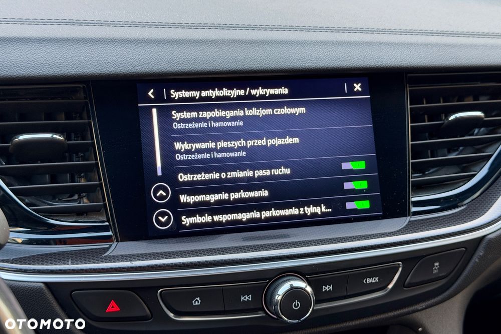 Opel Insignia 2.0 T Business Elegance S&S - 17
