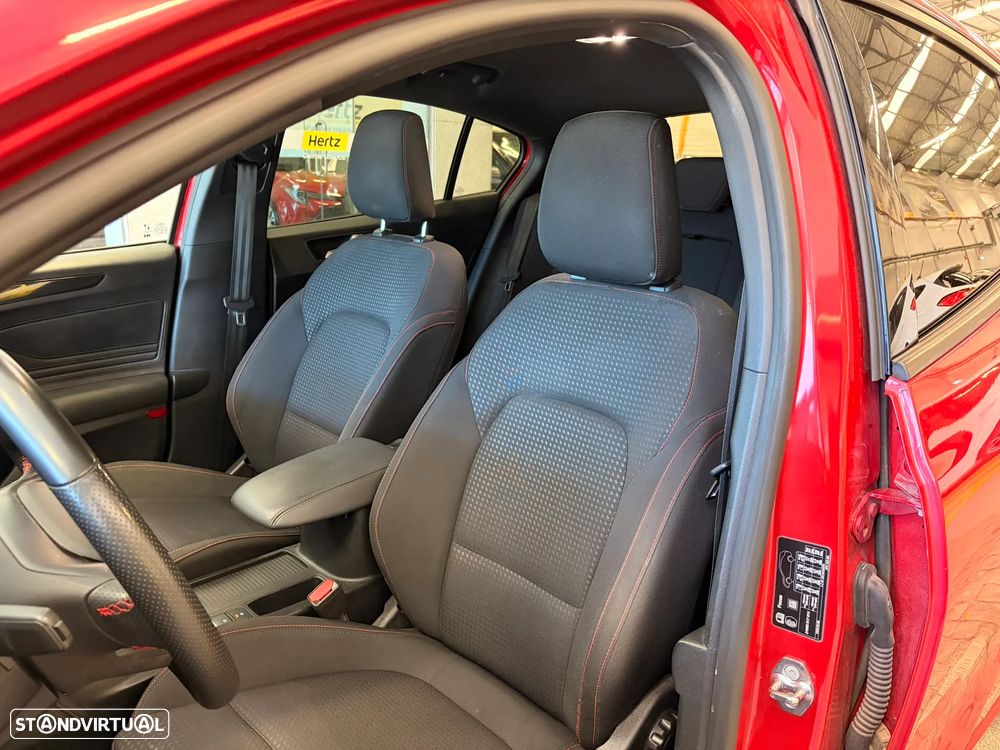 Ford Focus 1.0 EcoBoost MHEV Active X - 6
