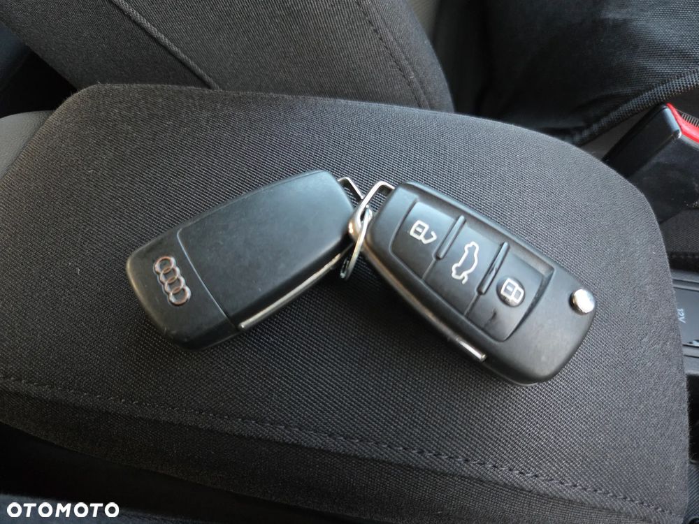 Audi Q3 2.0 TDI - 39