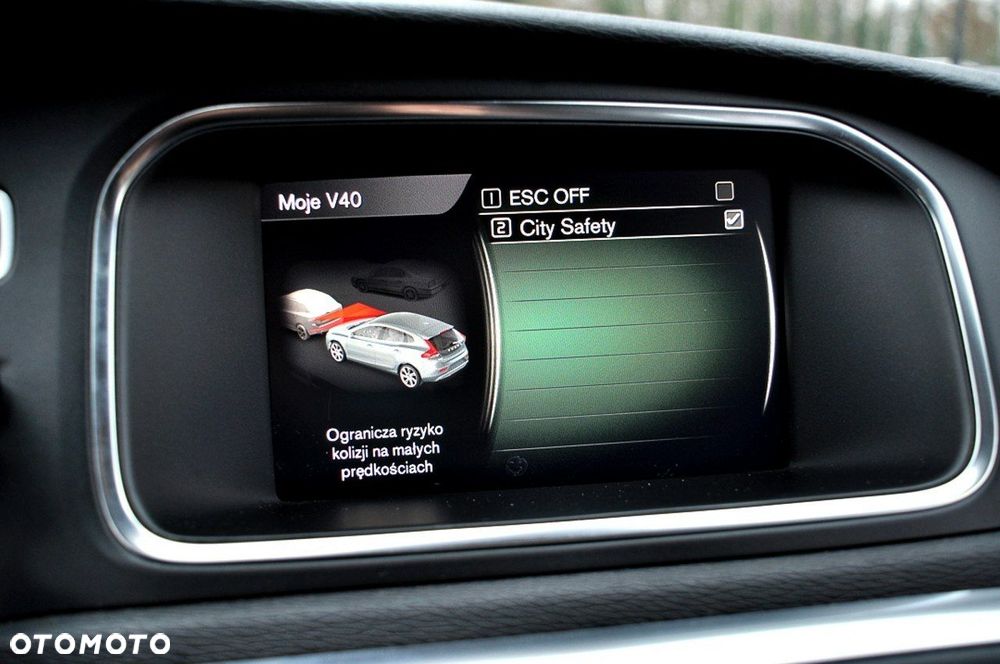 Volvo V40 D2 RDesign - 25