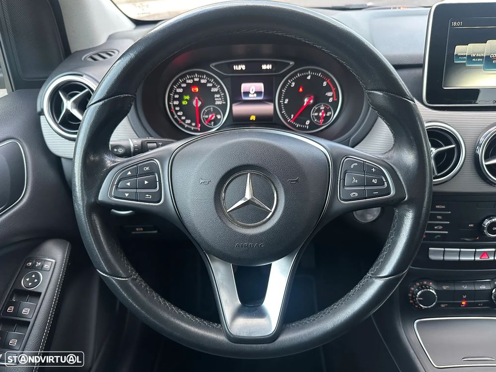 Mercedes-Benz B 180 d Urban - 5