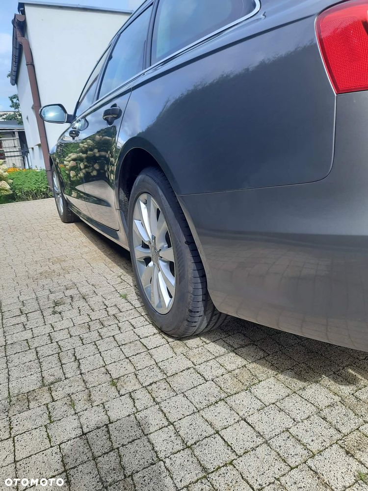 Audi A6 Avant - 14
