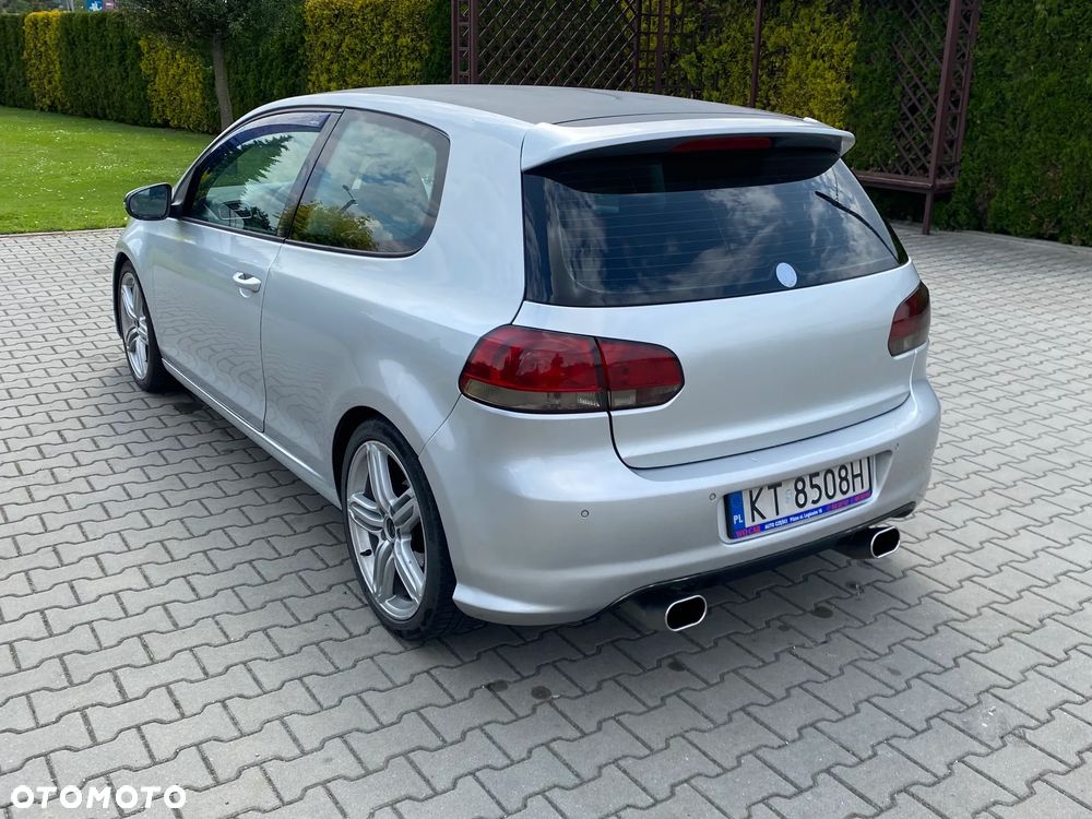 Volkswagen Golf 2.0 TDI DPF Comfortline - 4