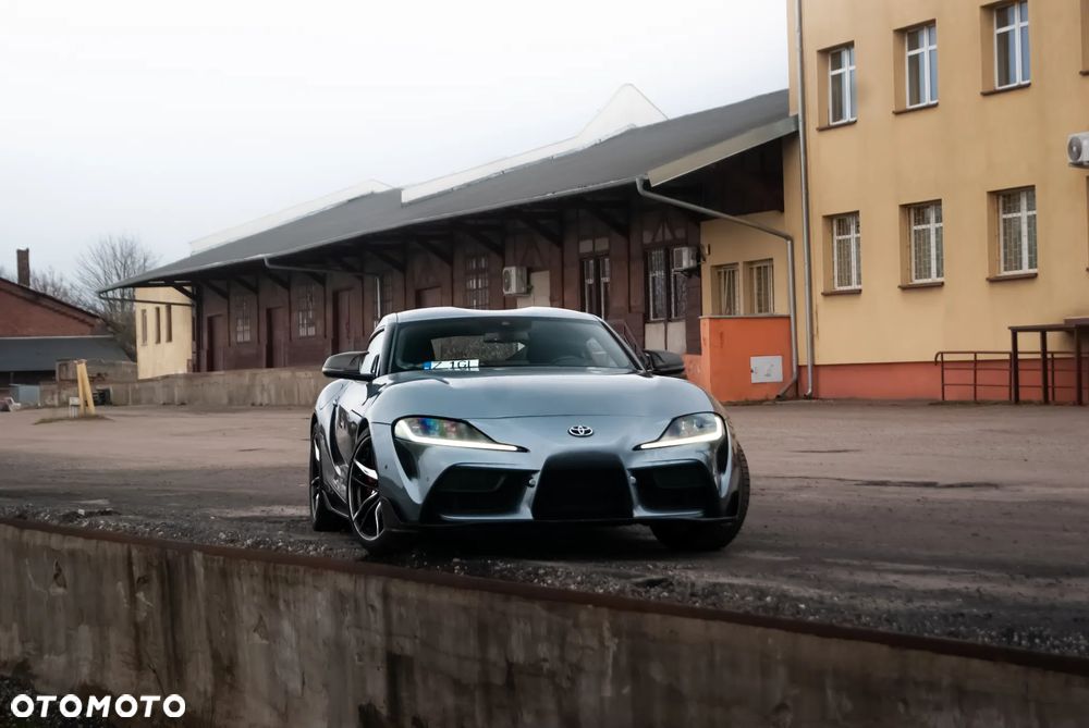 Toyota Supra - 12