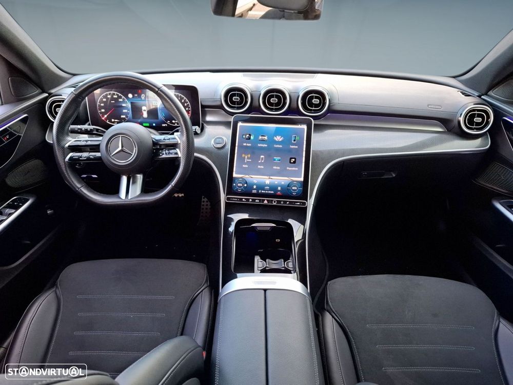 Mercedes-Benz C 300 de AMG Line - 12