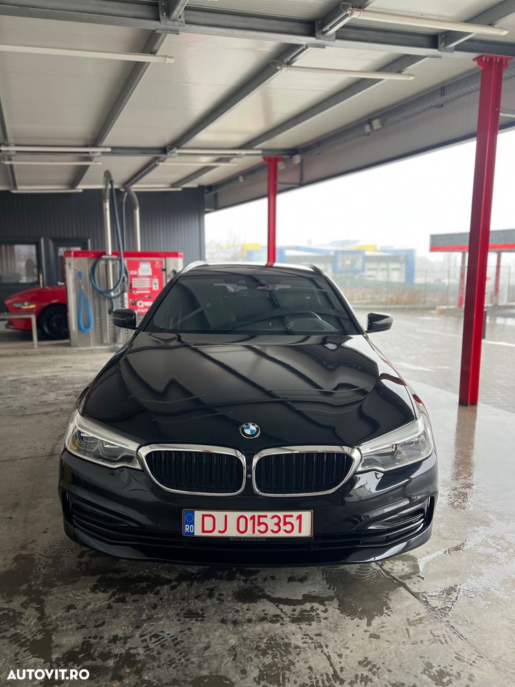 BMW Seria 5 520d xDrive Aut. Sport Line - 2